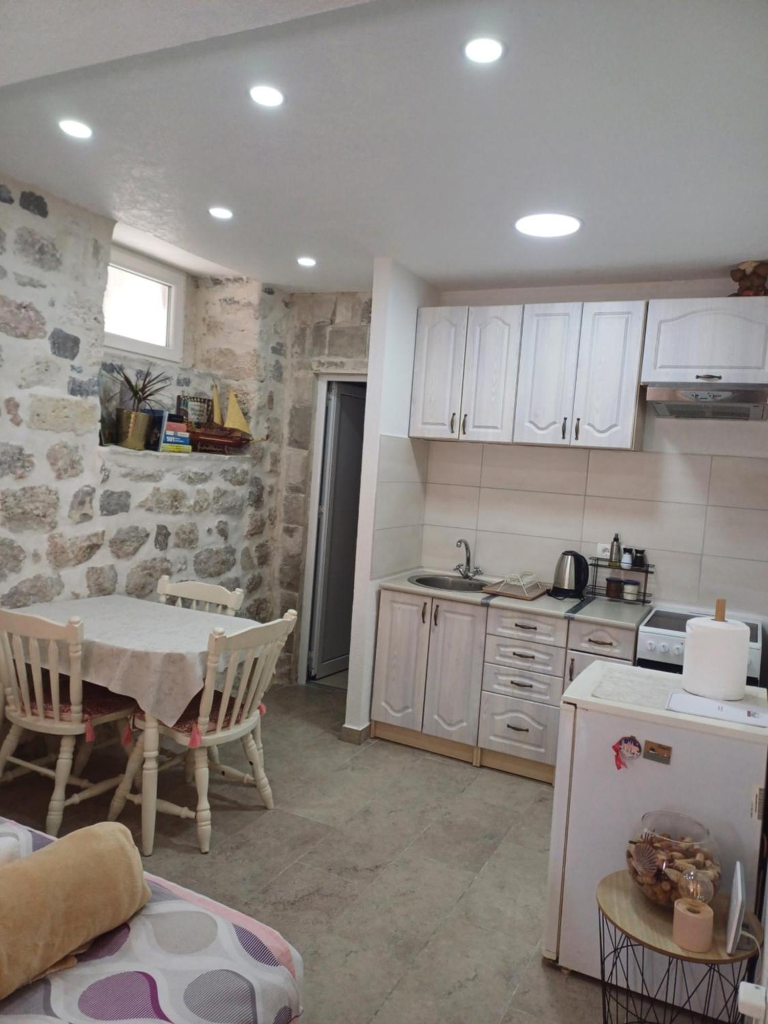 Apartments Visit Perast Exterior photo
